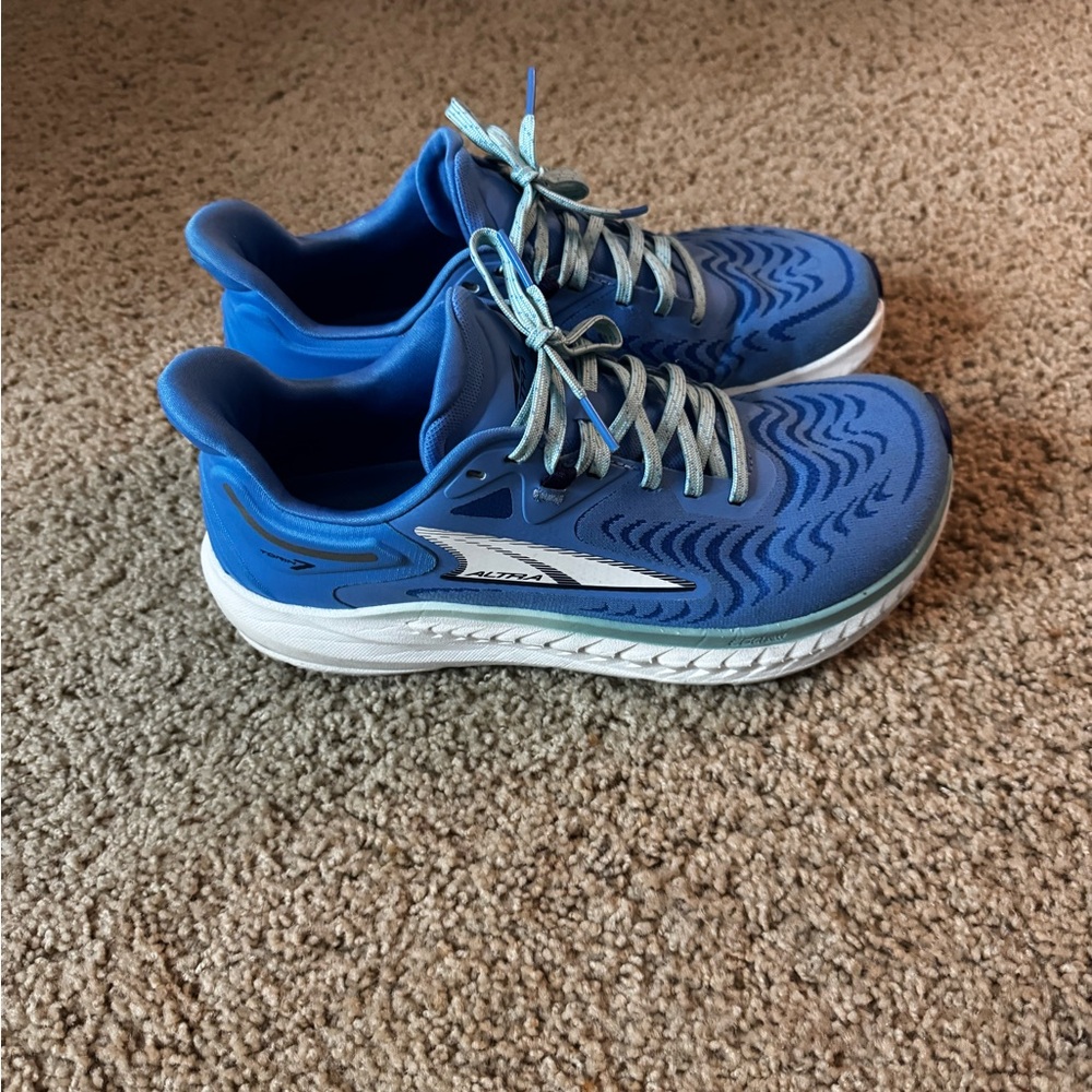 Women’s Altra Torin 7 shoes
